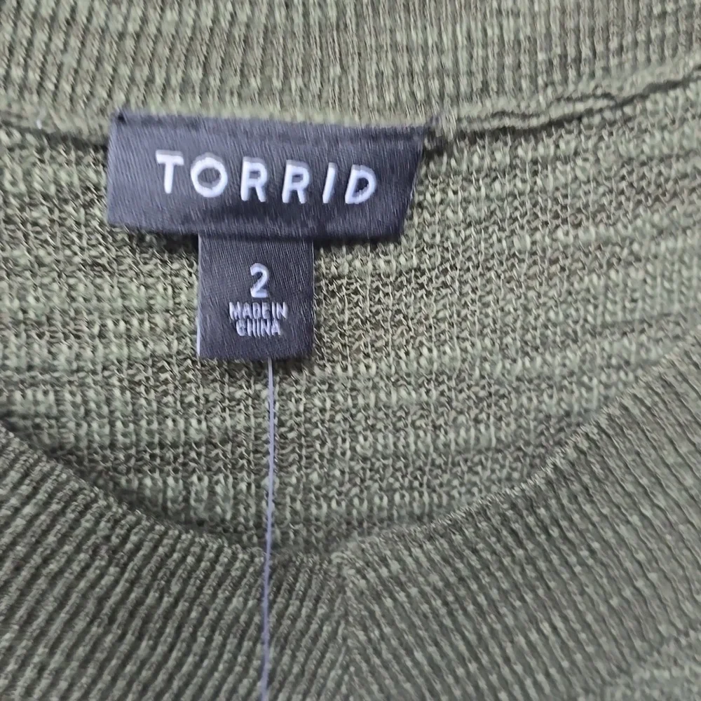 Torrid Slub Pullover Tunic V-Neck Cold Shoulder Sweater Fall 2x NWT NEW olive - Picture 8 of 11